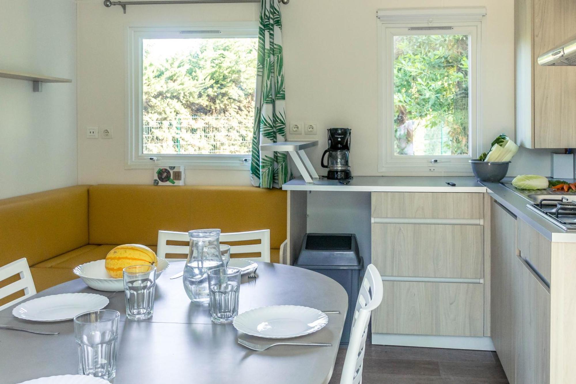 Camping Les Avignon - La Laune Villeneuve-les-Avignon Room photo